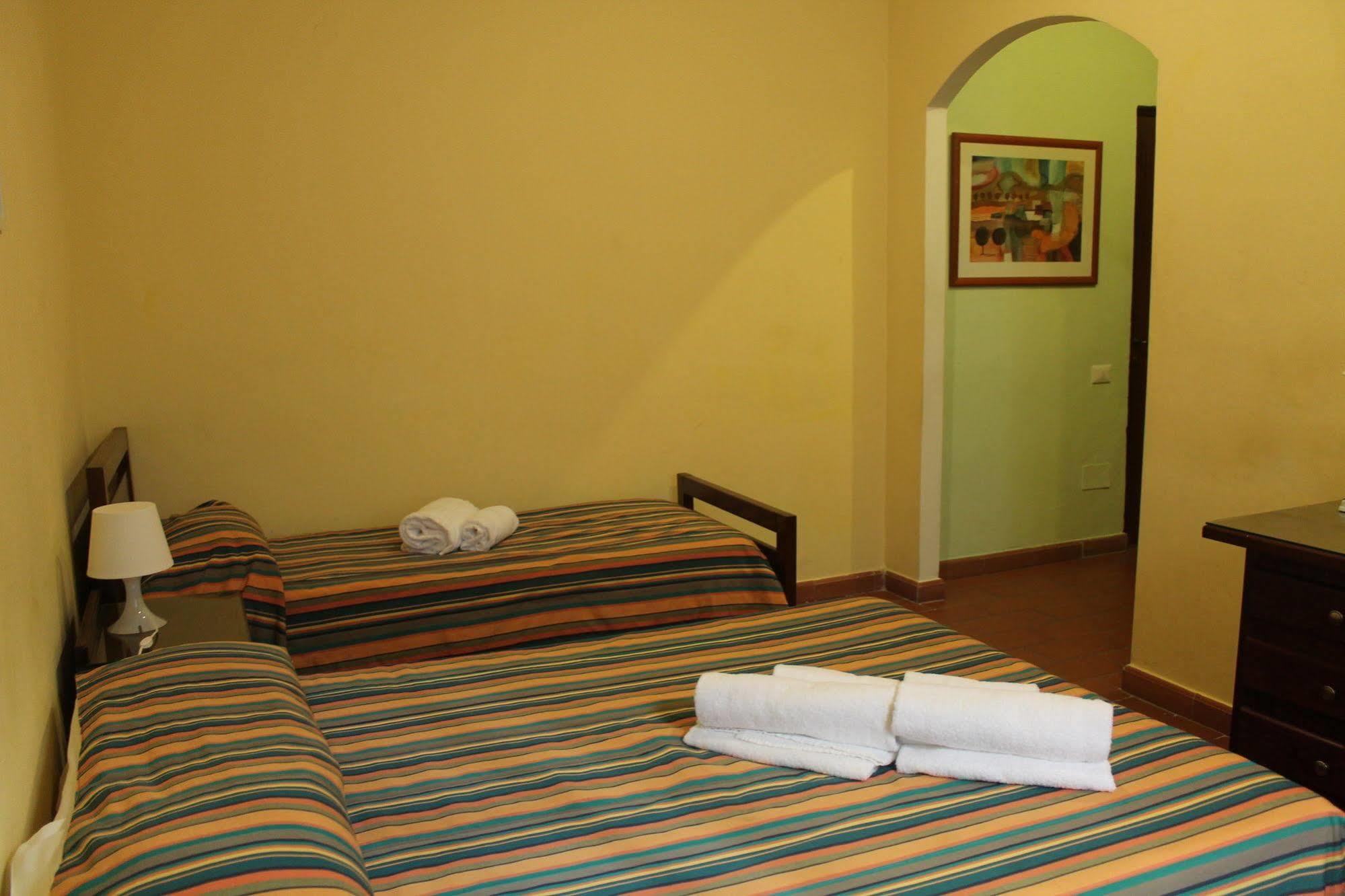 Hotel La Meridiana Acqui Terme Kültér fotó